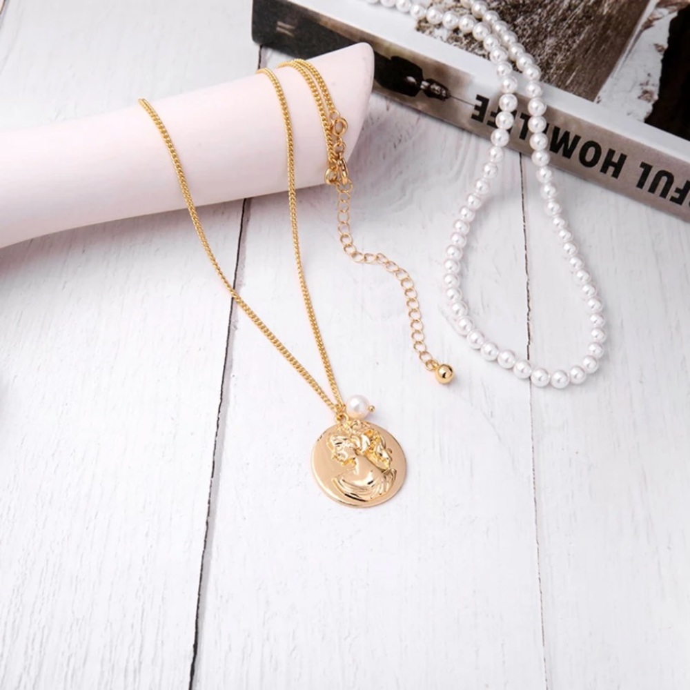 JustIn🎉Simple Adjustable Gold Color Necklace - Picture 4 of 5